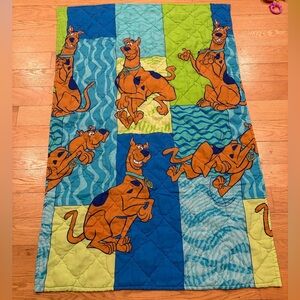 Scooby Doo Vintage y2k Lightweight Graphic Bold Blanket Quilt Toddler Bed